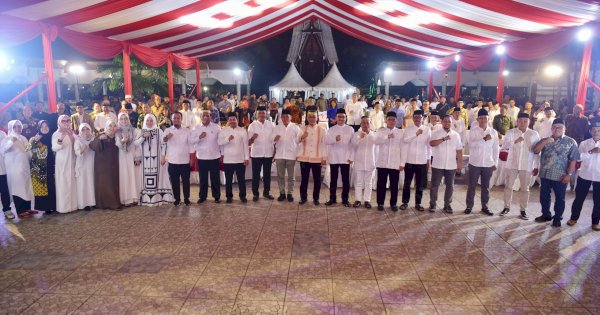 Pj Gubernur Sulsel Prof Zudan, dan Paslon Pilkada Gelar Doa Bersama Lintas Agama untuk Pilkada Damai