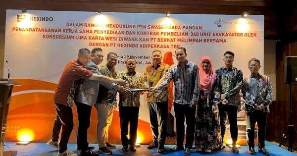 Dukung Swasembada Pangan, Konsorsium Lima Karta Wesi Tanda Tangani Kontrak Pembelian 360 Unit Excavator