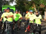 Kadis PU Makassar Gowes Sambil Gelar Sabtu Bersih