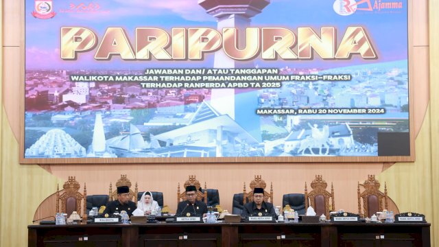 Pjs Wali Kota Makassar, Andi Arwin Azis, menghadiri Rapat Paripurna Kesembilan Masa Persidangan 2024-2025 di DPRD Kota Makassar, Rabu (20/11/2024).