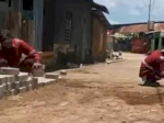 Dinas PU Makassar Pasang Paving Block di Goa Ria Biringkanaya