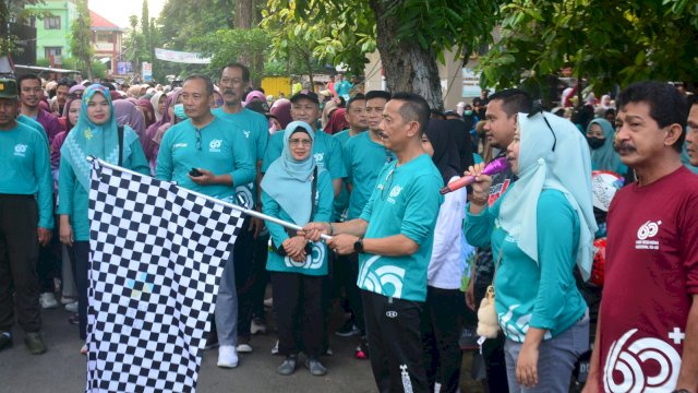 Peringatan HKN ke-60 di Sinjai Dimeriahkan dengan Jalan Santai dan Senam Bersama