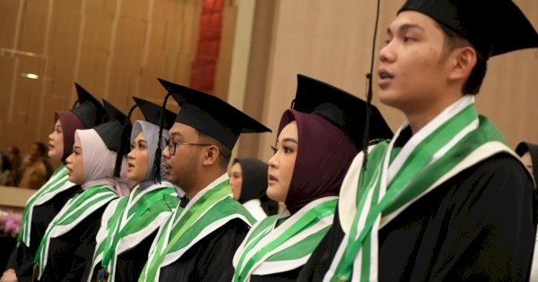 Luluskan 18 Calon Tenaga Medis, FKG UMI Pastikan Sarjana Baru Siap Berkontribusi di Dunia Kesehatan