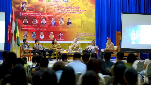 Diskominfo Makassar Dorong Generasi Muda Gunakan AI Secara Bijak dalam Dialog Kepemimpinan PMKRI