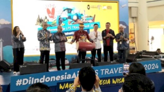 Dispar Kota Makassar Dorong Pariwisata Lokal, pada Gelaran #DiIndonesiaAja LPS Travel Fair 2024