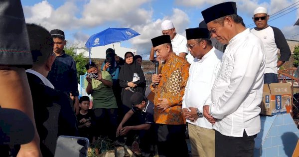 Tamsil Linrung Langsung Terbang dari Jakarta Hadiri Pemakaman Arqam Azikin di Parepare