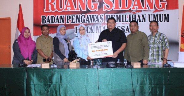 Meninggal Saat Bertugas, Ahli Waris Panwas Kelurahan Mampu Terima Santunan Rp46 Juta