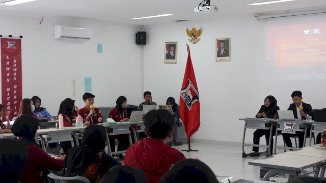 Membingkai Masa Depan LeDHaK Unhas Melalui Parleme Pusat sebagai Wadah Evaluasi dan Transformasi