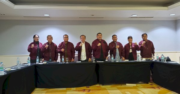 Diisi Sejumlah Guru Besar Hingga Eks Pegawai Meta, Ini Tim Transisi Appi-Aliyah di Pemkot Makassar