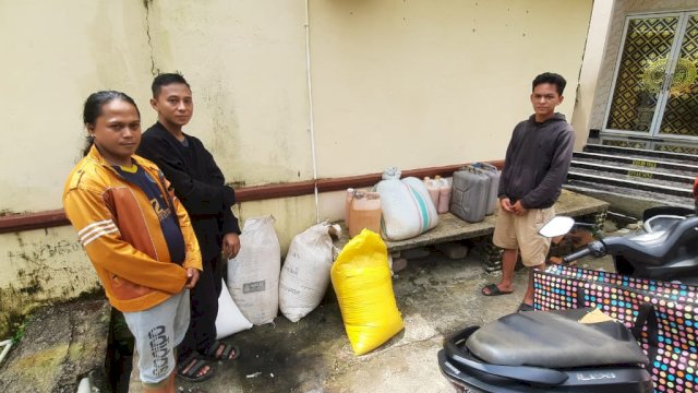 Polsek Manggala Sita 350 Liter Miras Jenis Ballo Dipakai untuk Tahun Baru