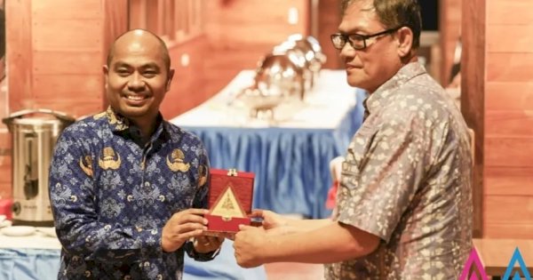 Sambut Peserta ICAS 2024, Dispar Makassar Ajak Peserta Sailing Bersama di Anjungan Pantai Losari