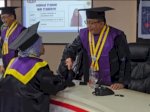 DPPKB Makassar Wisuda 51 Lansia, Ada yang Berumur 100 Tahun Masih Produktif