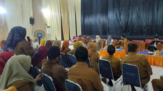 Pertemuan membahas teknis pelaksanaan lomba seni antar SMP yang diadakan Disparbud Sinjai.