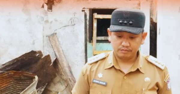 Hari Kedua, Camat Bontoala Tinjau Lokasi Kebakaran di Jalan Laiya Makassar