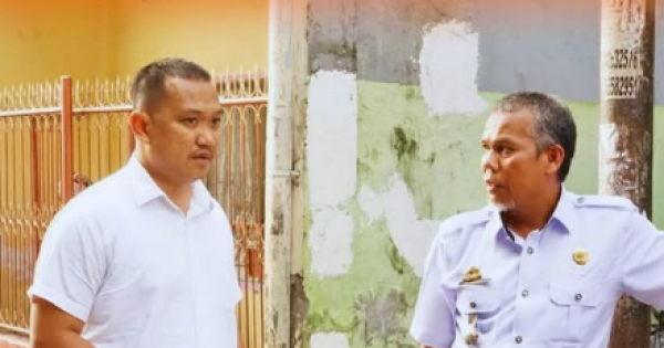 Camat Bontoala Tinjau Lorong PKK di Kelurahan Parang Layang
