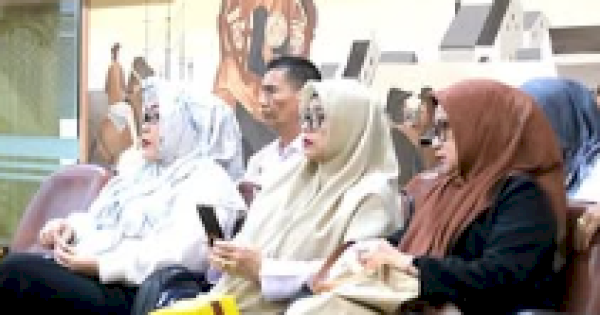 Kadis Sosial Hadiri Rapat Paripurna DPRD Kota Makassar