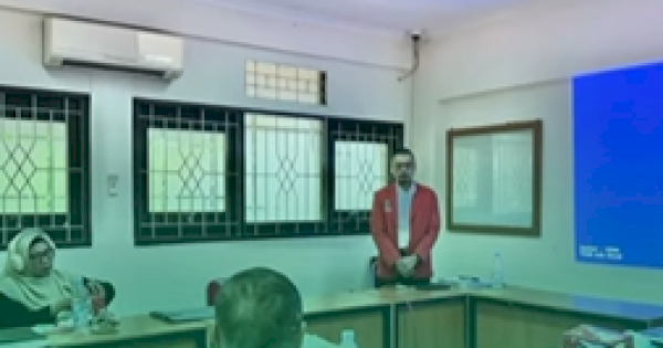 Kepala BappedaMakassar A. Zulkifly, Ikuti Evaluasi Seminar Hasil Penelitian Program Studi Administrasi Publik