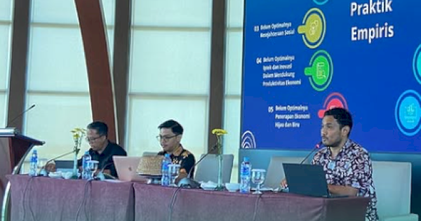 Bappeda Kota Makassar Gelar Evaluasi dan Diseminasi Naskah Akademik Rencana Pembangunan Daerah 2025-2029
