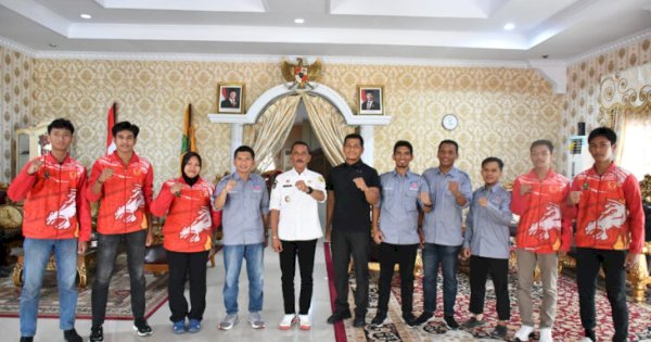 Pelepasan Atlet Anggar Sinjai untuk Kejurnas Piala Gubernur Kaltim 2024