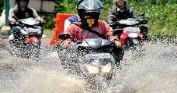 Motor Bermasalah Akibat Banjir? Segera Lakukan Servis Gratis di 6 Posko Yamaha: Cek di Sini Lokasinya