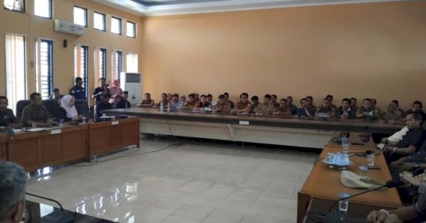 PJ Sekda Sinjai Hadiri RDP Gabungan DPRD Sinjai Bahas Pengakuan Masyarakat Adat