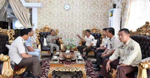 Pj. Bupati Sinjai Dukung Program Diskon Pajak Kendaraan Bermotor 19 Persen