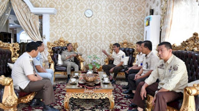 Pj. Bupati Sinjai Dukung Program Diskon Pajak Kendaraan Bermotor 19 Persen