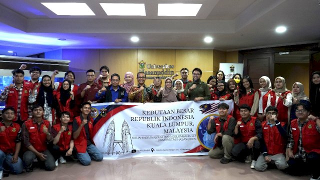 Unhas Kirim 28 Mahasiswa untuk KKN Internasional di Malaysia