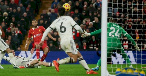 Manchester United Bangkit, Tahan Imbang Liverpool 2-2 di Anfield