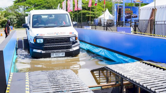 Pesta Rangga #2 by Kalla Toyota, acara spektakuler yang digelar oleh Kalla Toyota, sukses menyedot perhatian ribuan pengunjung di Makassar. Acara yang berlangsung di Phinisi Point Mall pada tanggal 12 Januari 2025 ini berhasil mengumpulkan lebih dari 4.000 pengunjung dari berbagai kabupaten dan kota di Sulawesi. Kalla Toyota menghadirkan event spektakuler ini untuk memperkenalkan lebih dekat All New Hilux Rangga, sekaligus memberi program menarik dalam memiliki unit Toyota terbaru ini.