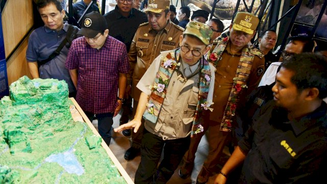 Menteri Kebudayaan RI Sebut Leang Leang Destinasi Kelas Dunia