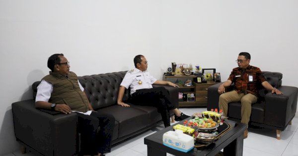 Kunjungi Kantor Ombudsman, Danny Pomanto Bakal Bantu Rehabilitasi