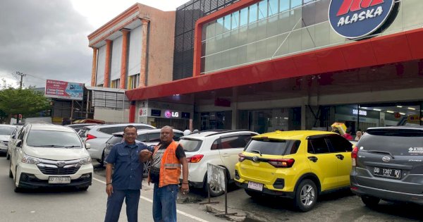 Perumda Parkir Makassar Sebut Jukir di Toko Alaska Dilengkapi Identitas Resmi