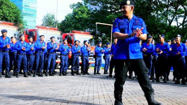 Damkarmat Makassar Perkuat Mitigasi Kebakaran