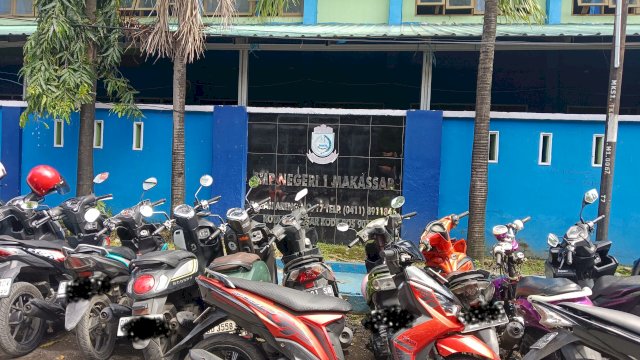 Suasana SMP N 1 Makassar di Pagi Hari, Foto: HN/Sinta.