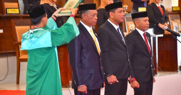Sah, Andi Jusman Dilantik sebagai Ketua DPRD Sinjai
