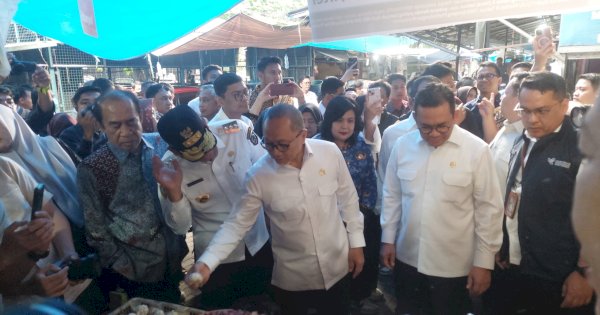 Zulhas Nilai Harga Bahan Pokok Makassar Stabil: Lebih Rendah Dibanding Jawa