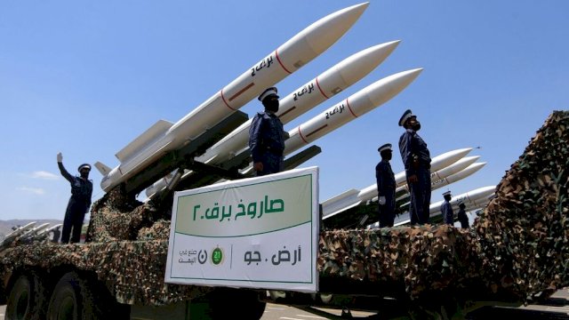 Garmbaran dari rudal Huthi. Houthi rutin mengirimkan ke rudal ke Israel sebagai bentuk pembelaan atas Palestina. Foto: ist