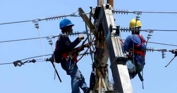 PLN Siapkan 63 SPKLU, Gubernur Sulsel Dukung Penuh Penggunaan EV