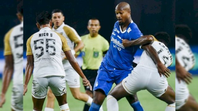 Dewa United kalahkan Persib 2-0 di GBLA. Gol dari Alex & Septian membawa kemenangan ||handover 