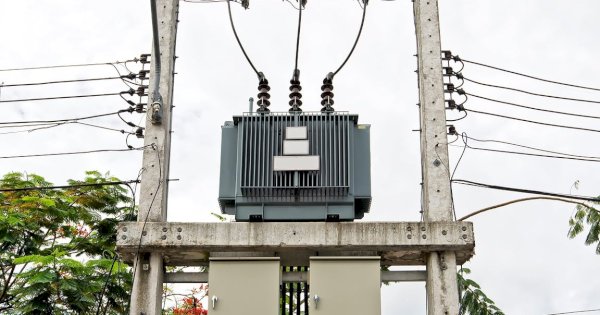 Pentingnya Power Transformer untuk Infrastruktur Listrik di Indonesia