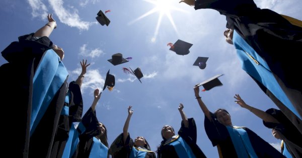 Perguruan Tinggi Perlu Melakukan Hal Ini untuk Kurangi Tingkat Mahasiswa Putus Kuliah