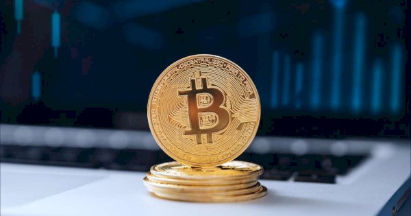 Analisis Bitcoin 2025: Tren, Prediksi, dan Prospek Jangka Panjang