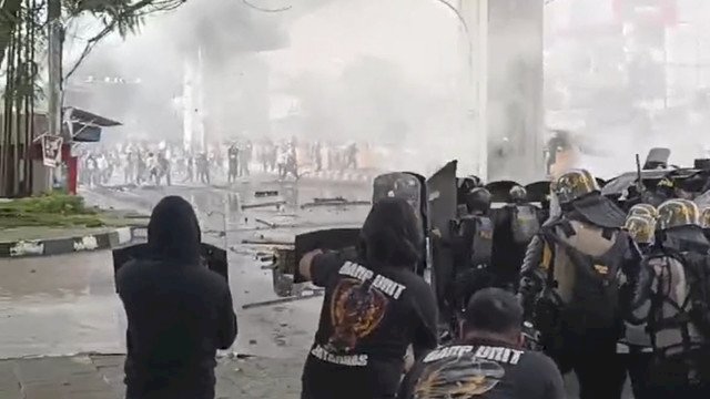 Eksekusi lahan berakhir ricuh di Kota Makassar. Foto: ist
