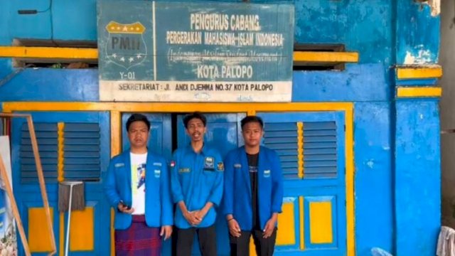 Sekretaris PC PMII Kota Palopo, Ihwal, saat memberikan pernyataan terkait seruan menjaga ketertiban jelang putusan MK Pilkada Palopo 2025 ||Ist 