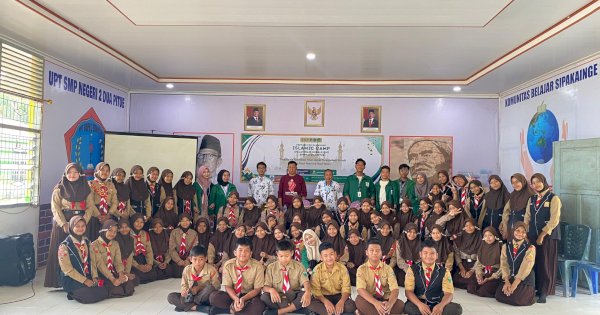 Prepare For Ramadhan: Islamic Camp & Pelatihan Muballigh SMPN 2 Duapitue