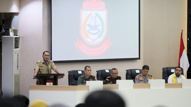 Dihadapan Appi, Danny Sebut Penyelesaian Banjir Makassar Terkendala Otoritas