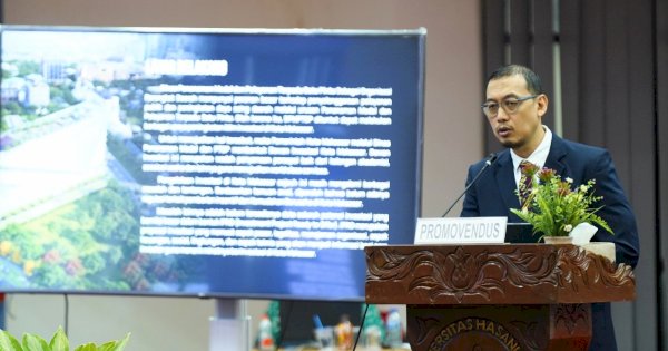 Kepala Bappeda Makassar Raih Gelar Doktor di Unhas