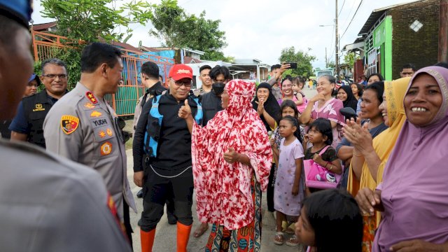 Banjir Manggala: 2.211 Warga Mengungsi, Bantuan Terus Disalurkan