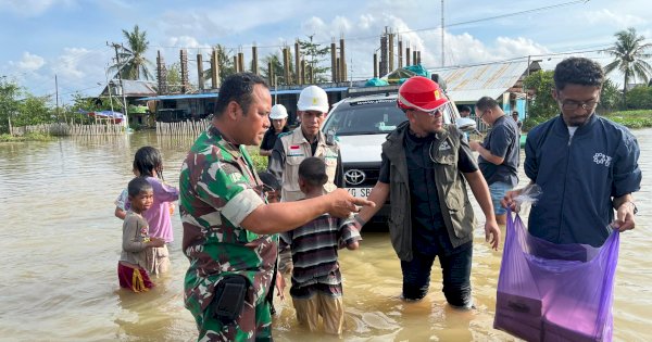 PLN UID Sulselrabar Bergerak Cepat Bantu Korban Banjir di Kabupaten Maros